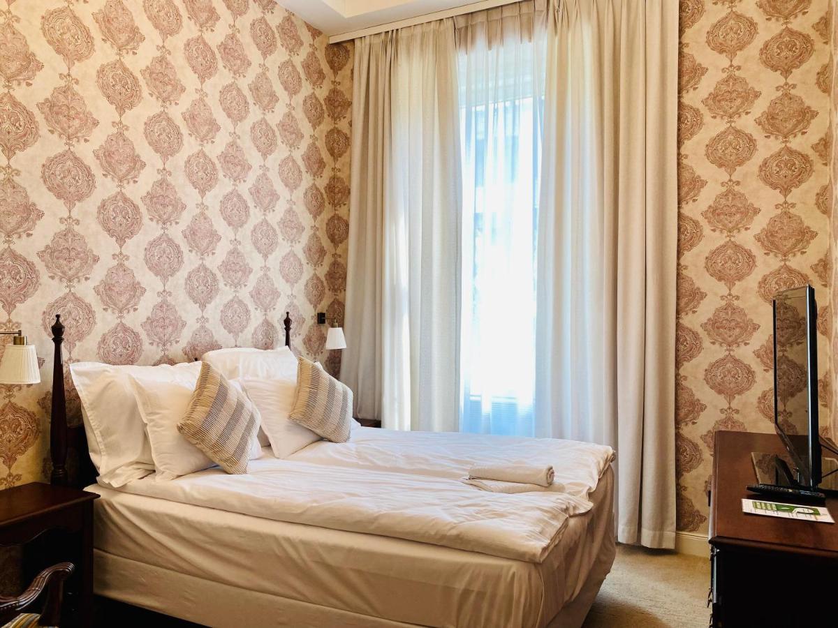 Opera16 Guestrooms Budapesta Exterior foto